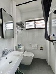 Aljunied Avenue 2 (D14), Shop House #562177561